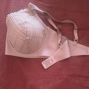 Like new third love bra size 38E